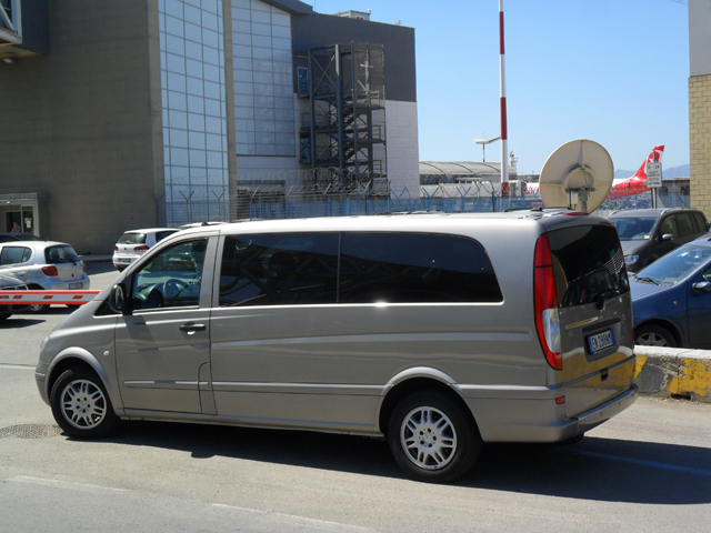 Mercedes Vito 9 seats